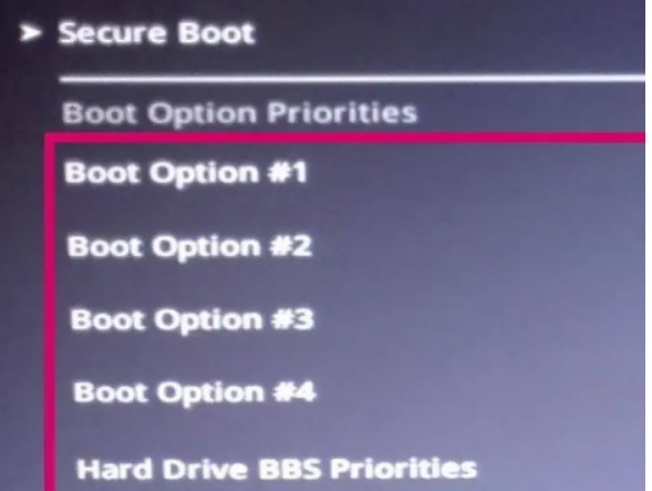 Win10系统黑屏checkingmediapresence错误码解决方案