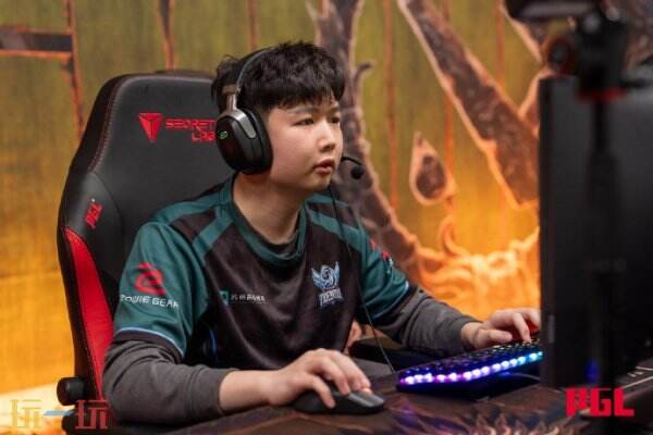 DOTA2_PGL瓦拉几亚S4晋级秘诀：深度解析PARI战队制胜策略与决赛日看点