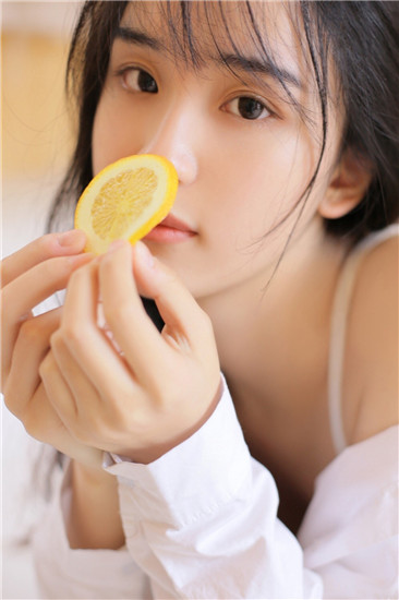 草莓榴莲石榴丝瓜