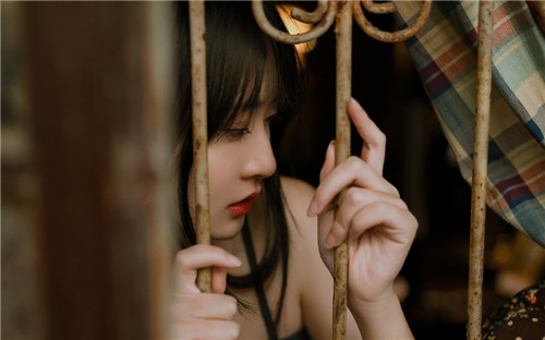 适合夜里一个人看的亏亏软件苹果版