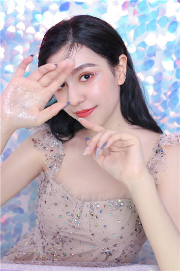 绿巨人海量破解app
