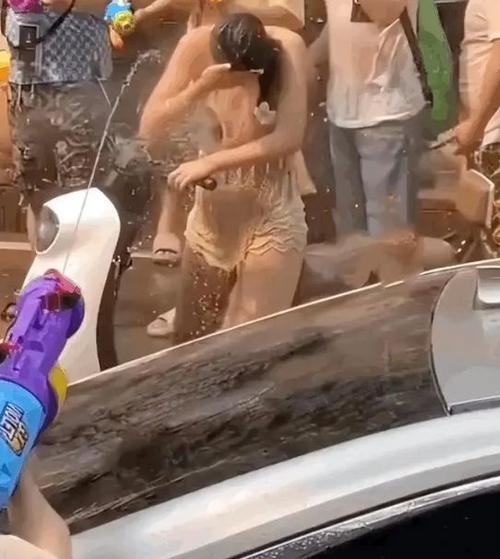 72式性无遮挡喷水免费视频